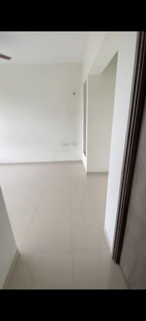 Balcony in 2 BHK Apartment at Kalpataru Paramount, Kapur Bawdi – for Rent