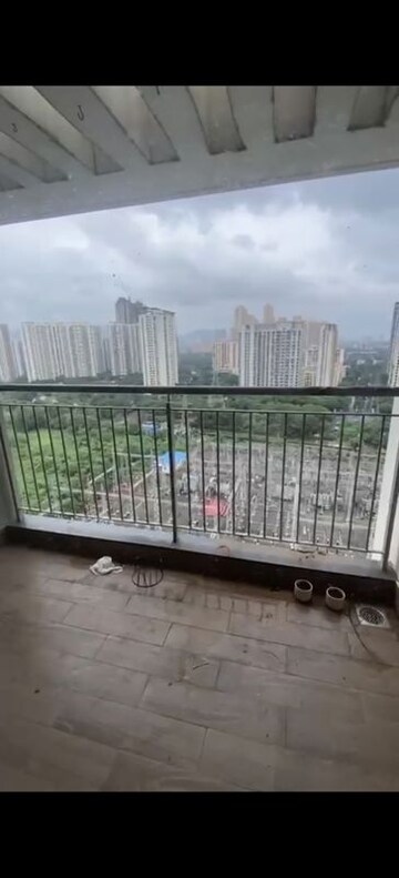 Balcony in 2 BHK Apartment at Kalpataru Paramount, Kapur Bawdi – for Rent