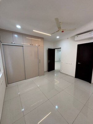 Bathroom in 3 BHK Apartment at Rajapushpa Provincia, Narsingi – for Rent