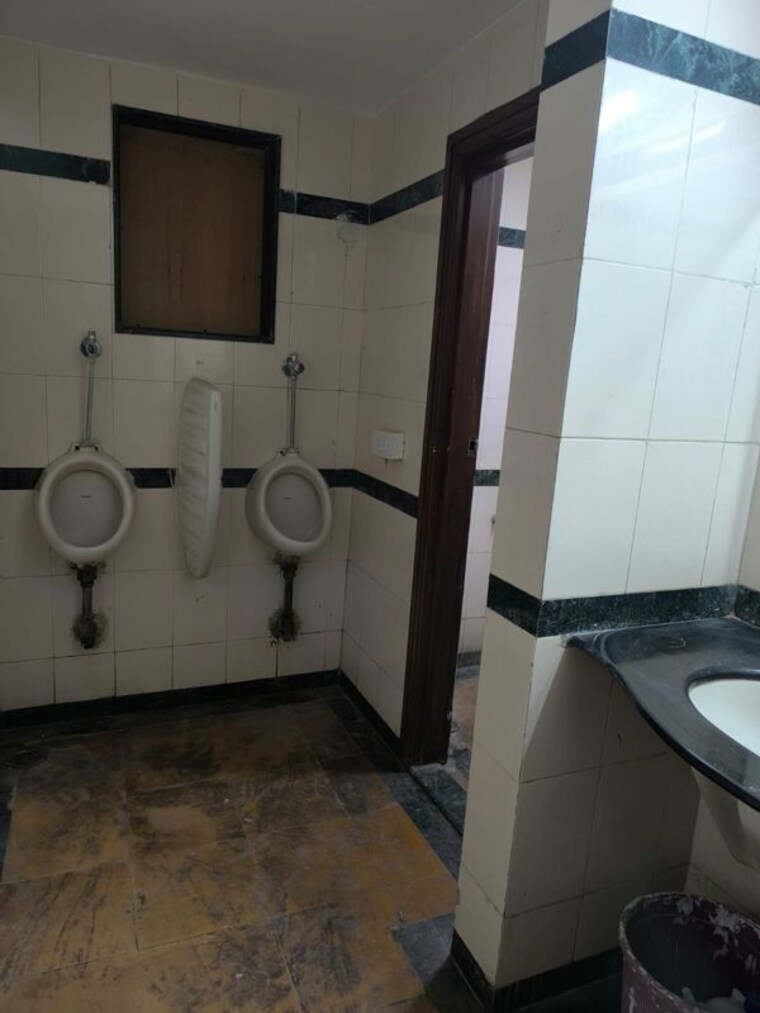 Floor Plan, solitaire-corporate-park Commercial Office Space 2700 Sq.Ft. In Andheri East Mumbai 9223940