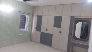 Room in 3 BHK Apartment at Rajapushpa Provincia, Narsingi – for Rent