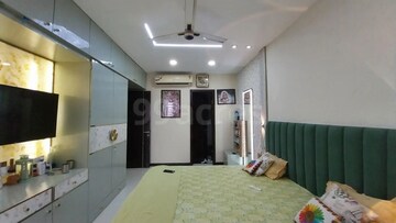 Bedroom in 3 BHK Apartment at Soham Tropical Lagoon, Ghodbunder Road – for Rent