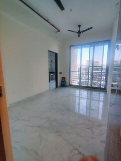 1 BHK Apartment For Rent in Oscar Om Regency