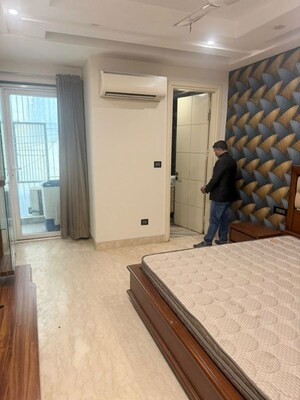 Bedroom in 1 RK Builder Floor at Shivalik Colony – for Rent