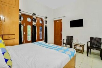 Bedroom in 3 BHK Independent House at Bhimtal – for Sale