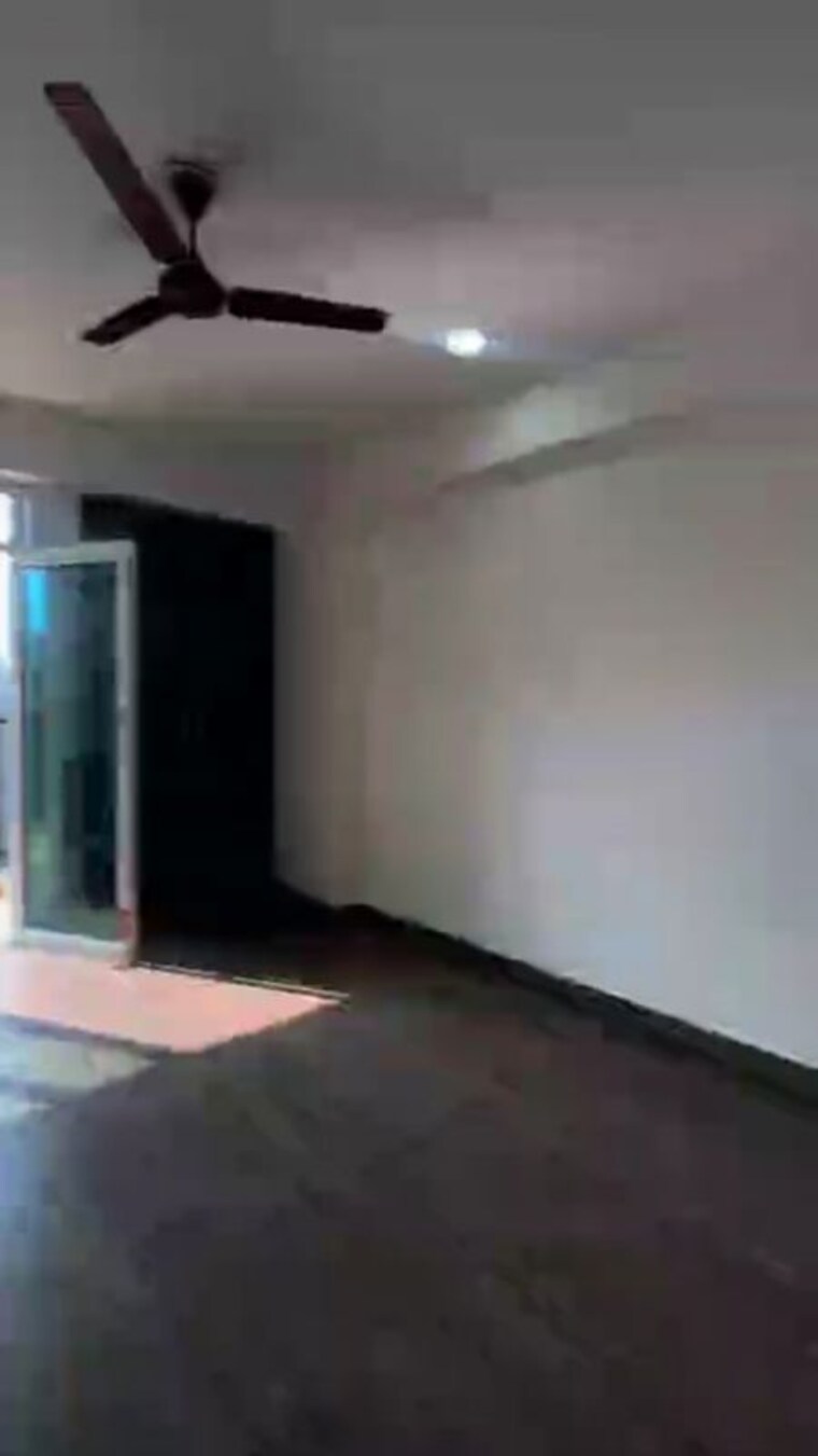 Room, gaur-city-4th-avenue 2.5 Bedroom 1175 Sq.Ft. Apartment In Sector 4 Greater Noida Greater Noida 10067061