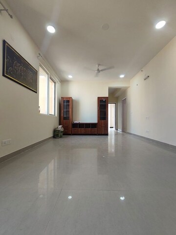 4 BHK Apartment For Rent in Sare Home, Sector 92
