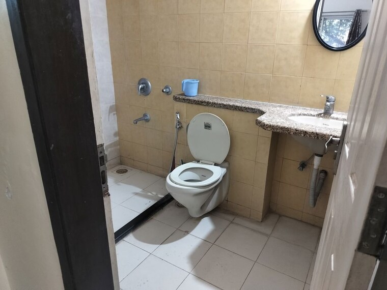 Bathroom, mirchandani-palms 2 Bedroom 1250 Sq.Ft. Apartment In Rahatani Pune 10073450