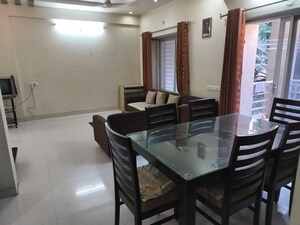 Team Area in 2 BHK Apartment at Mirchandani Palms, Rahatani – for Rent