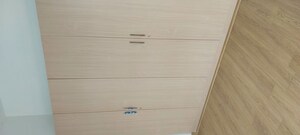 Room in 3 BHK Apartment at Jaypee Moon Court, Jaypee Greens – for Sale