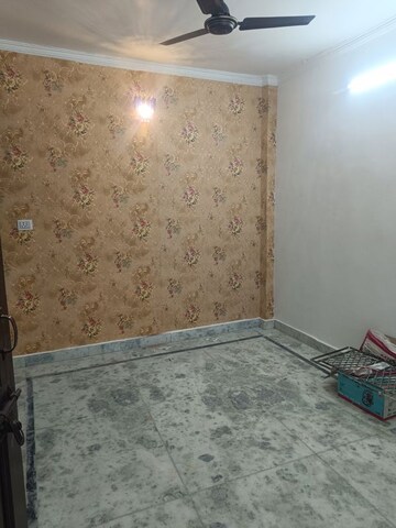 Room in 2 BHK Builder Floor at Uttam Nagar – for Sale