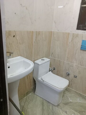 Bathroom in 3.5 BHK Builder Floor at Ansals Sushant City – for Rent