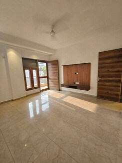 1 BHK + Pooja Room Apartment For Rent in Sector 22