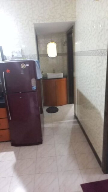 Furnished Amenities in 2 BHK Apartment at Akruti Aneri, Andheri East – for Rent