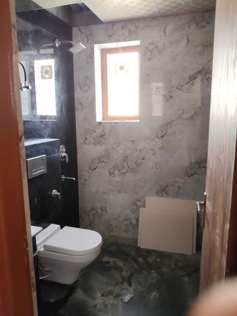 Bathroom, sector 4 3 Bedroom 2150 Sq.Ft. Builder Floor In Sector 4 Gurgaon 10073629