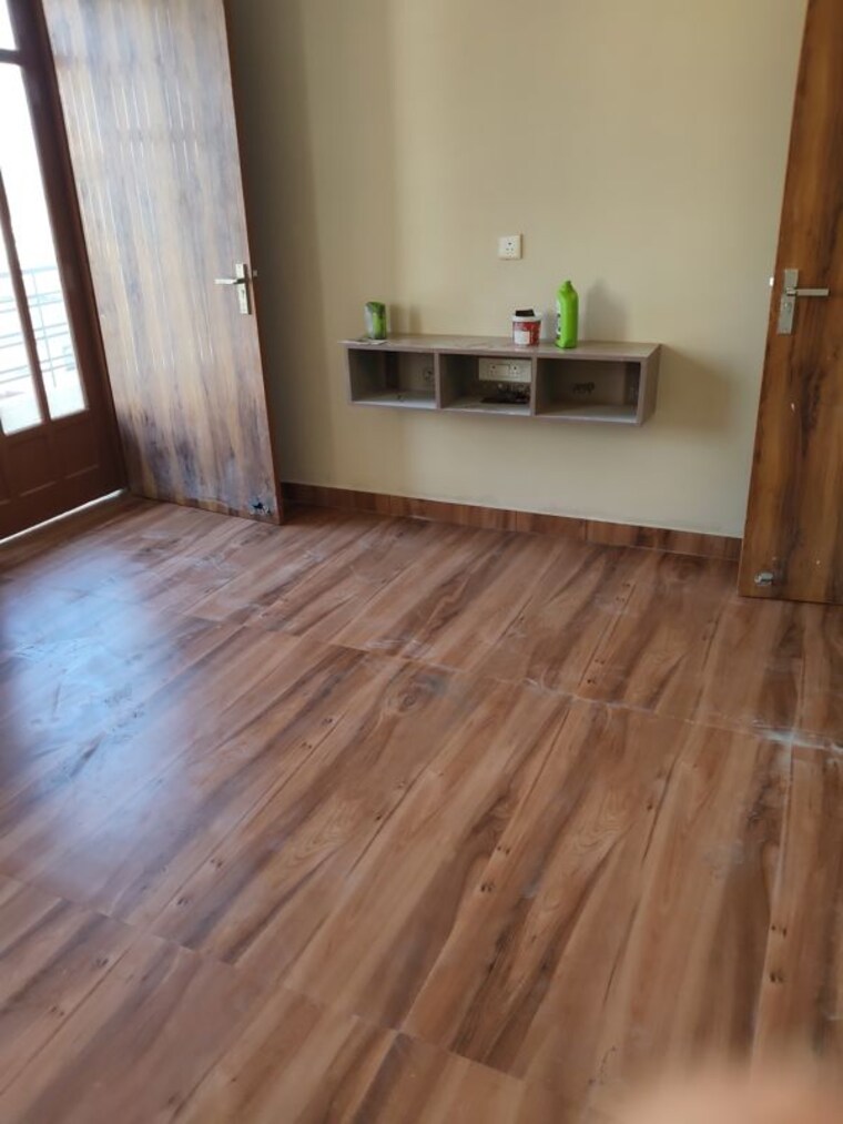 Room, sector 4 3 Bedroom 2150 Sq.Ft. Builder Floor In Sector 4 Gurgaon 10073629