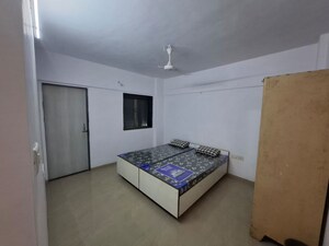 Master Bedroom in 2 BHK Apartment at Panchsheel Apartment, Andheri West – for Rent