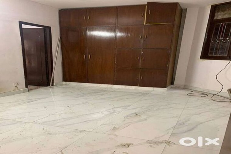 Room, malviya nagar 3 Bedroom 200 Sq.Yd. Builder Floor In Malviya Nagar Delhi 10073710