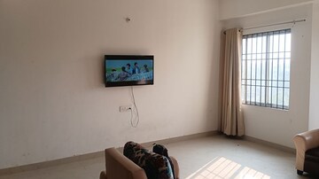 Bedroom in 4 BHK Builder Floor at Uzan Bazar – for Rent