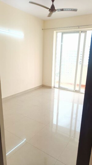 Room in 2 BHK Apartment at Ansal Height 86, Sector 86 – for Sale