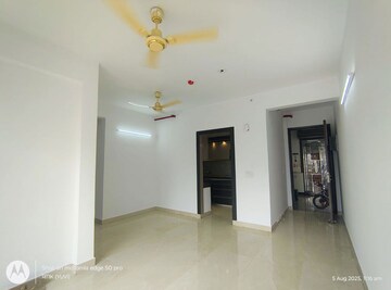 Room in 2 BHK Apartment at Ace Divino, Sector 1 Greater Noida – for Rent