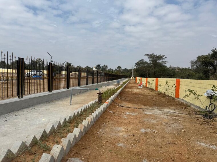 undefined, hajjala  1200 Sq.Ft. Plot In Hajjala Bangalore 10037372