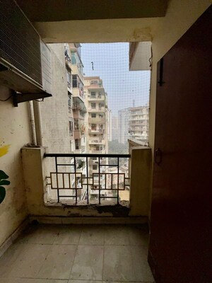 Living Room in 1 BHK Apartment at Amrapali Royal, Vaibhav Khand – for Rent