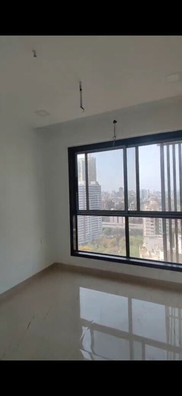 Room in 2 BHK Apartment at Neminath Nemi Bhavan, Goregaon West – for Rent