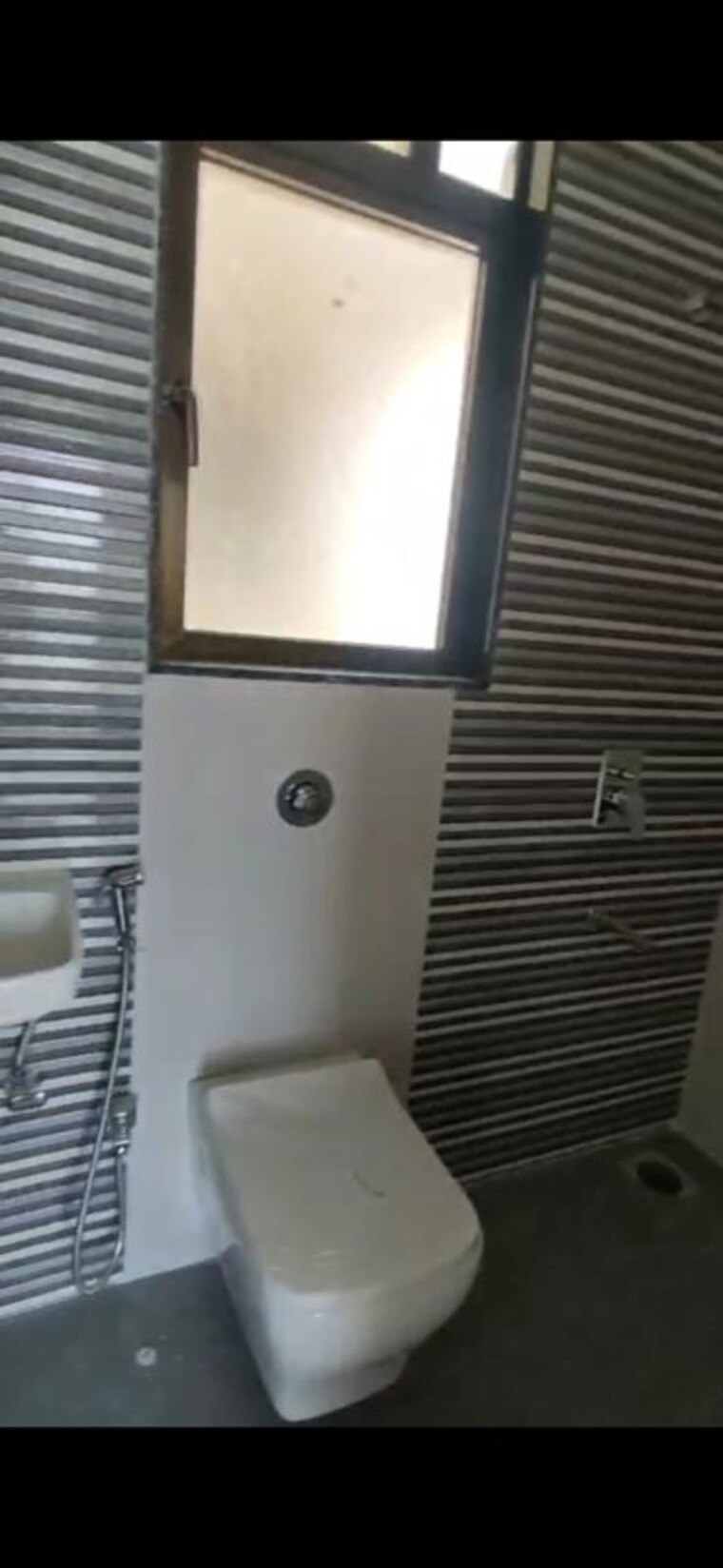 Attached Bathroom, neminath-nemi-bhavan 2 Bedroom 629 Sq.Ft. Apartment In Goregaon West Mumbai 10073747