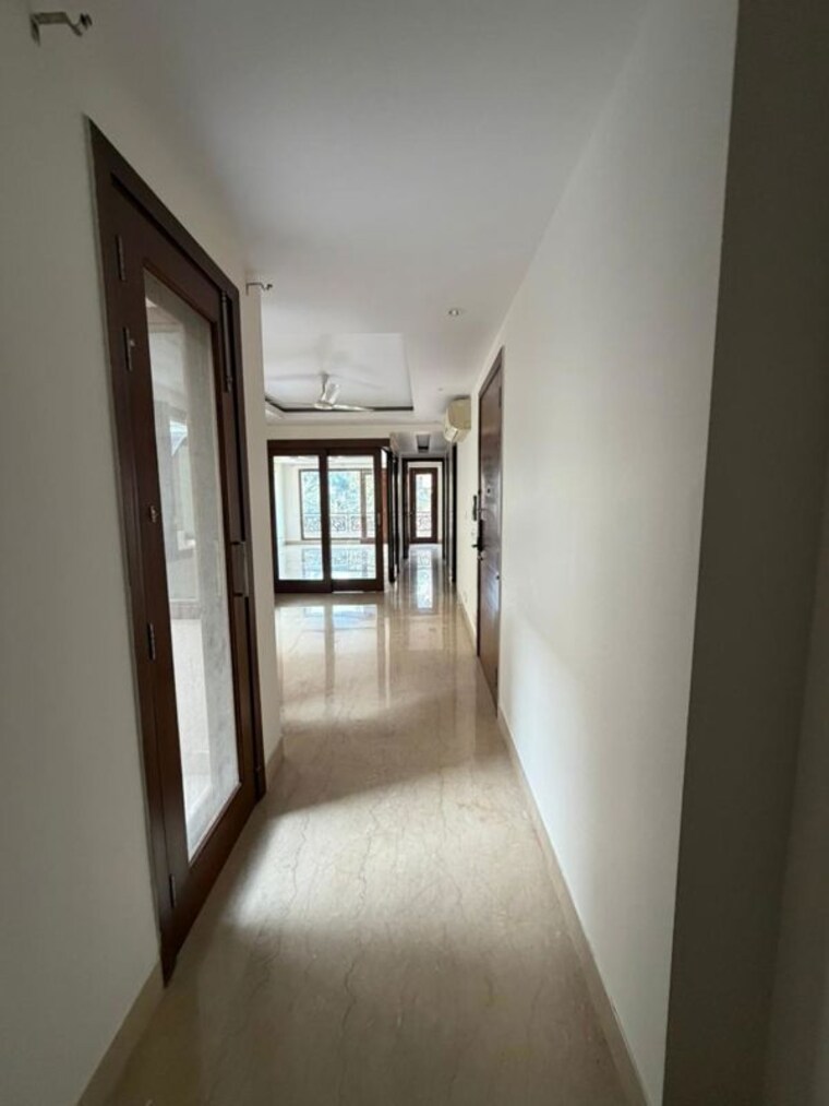 undefined, greater kailash ii 4 Bedroom 450 Sq.Yd. Builder Floor In Greater Kailash ii Delhi 10073822