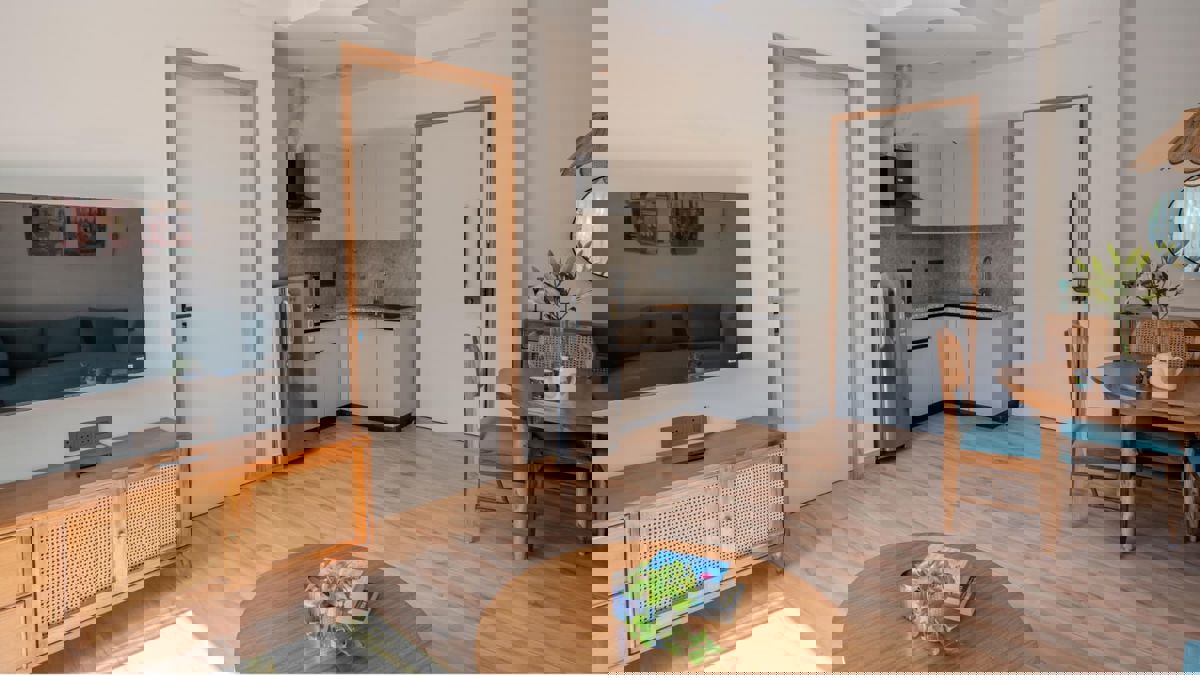 3 BHK 300 Sq.Yd. Apartment in DLF Atria