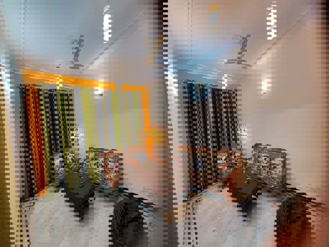 1.5 BHK 600 Sq.Ft. Builder Floor in Arun Yamuna Enclave