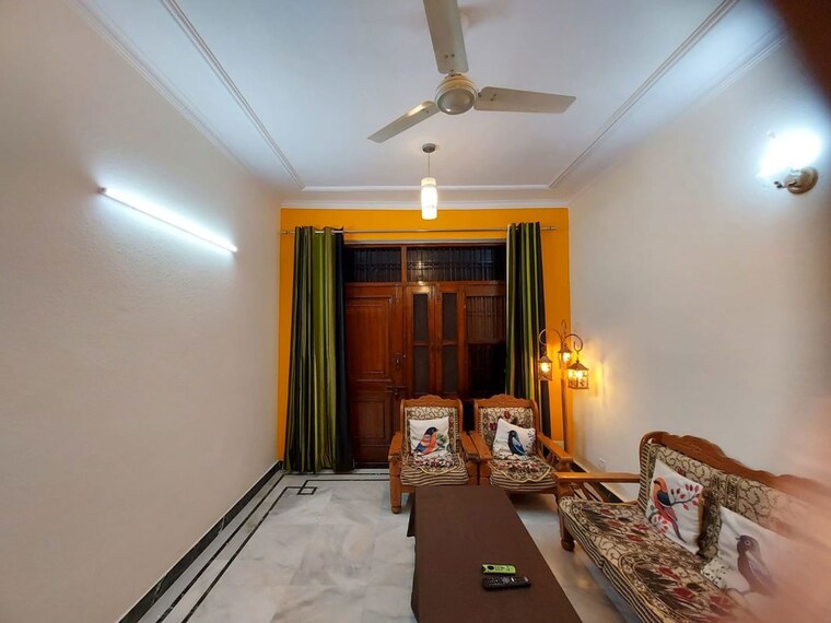 Living Room, arun-yamuna-enclave 1.5 Bedroom 600 Sq.Ft. Builder Floor In Sector 30 Faridabad 10073855