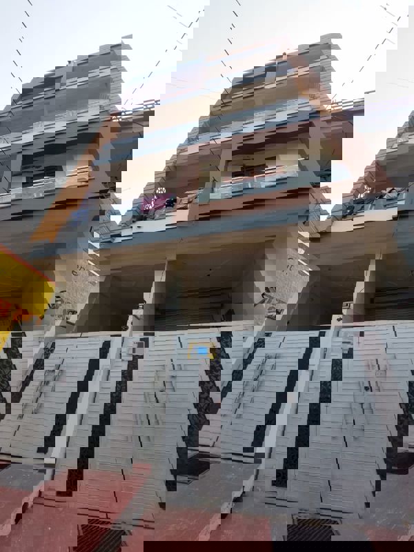 3 BHK + Pooja Room,Study Room 1600 Sq.Ft. Builder Floor in Vishesh Khand