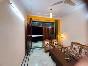 Living Room in 3.5 BHK Builder Floor at Tarang Orchid, Sector 28 – for Rent