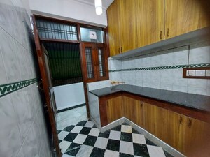 Kitchen in 3.5 BHK Builder Floor at Tarang Orchid, Sector 28 – for Rent