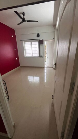 Room in 2 BHK Apartment at Guduvanchery – for Sale