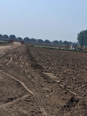  Plot For Sale in Modipuram