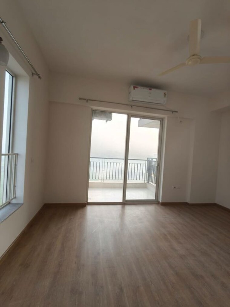 Room, godrej-nature-plus 2.5 Bedroom 1515 Sq.Ft. Apartment In Sohna Sector 33 Gurgaon 10073907