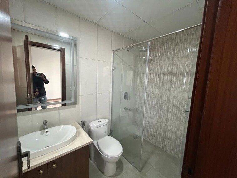 Bathroom, godrej-nature-plus 2.5 Bedroom 1515 Sq.Ft. Apartment In Sohna Sector 33 Gurgaon 10073907