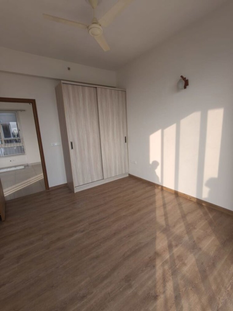Room, godrej-nature-plus 2.5 Bedroom 1515 Sq.Ft. Apartment In Sohna Sector 33 Gurgaon 10073907