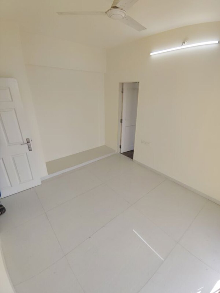 Room, vijay-orovia 1 Bedroom 484 Sq.Ft. Apartment In Ghodbunder Road Thane 10073924