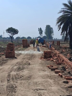  Plot For Sale in Modipuram