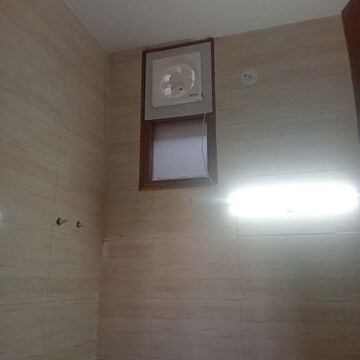 Room in 3 BHK Independent House at Sector 108 – for Rent