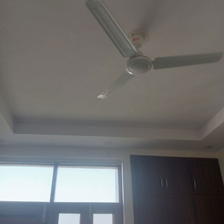 undefined, sector 108 3 Bedroom 200 Sq.Mt. Independent House In Sector 108 Noida 10073969