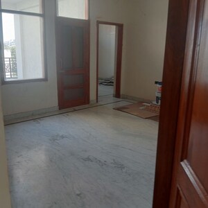 Room in 3 BHK Independent House at Sector 108 – for Rent