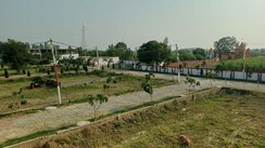 Plot For Sale in Modipuram