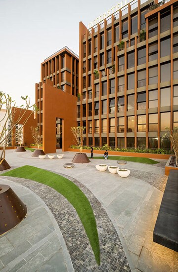  Office Space – Exterior View View at Suvidha Interstellar, Thaltej - for Rent