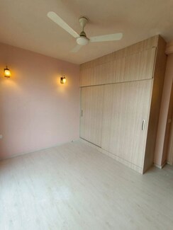 3 BHK + Servant Room Apartment For Sale in M3M Heights