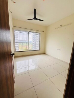 Room in 2 BHK Apartment at Kolte Patil Life Republic, Hinjewadi – for Rent